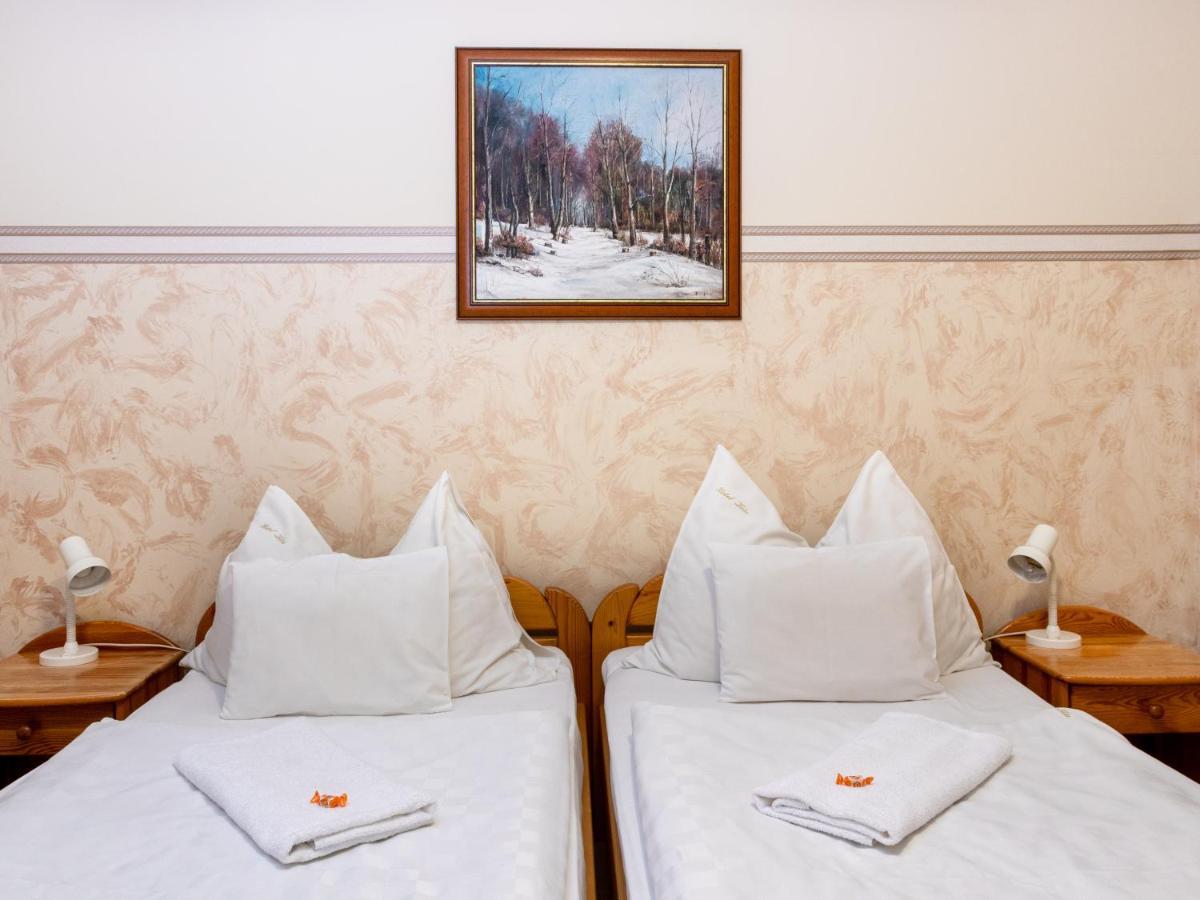 Hotel Zeta Lenti Exterior photo